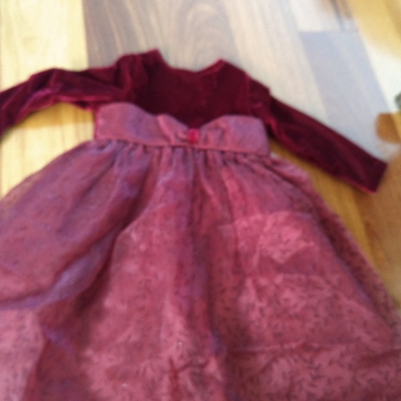 Lot of girls 2T - Picture 5 of 8